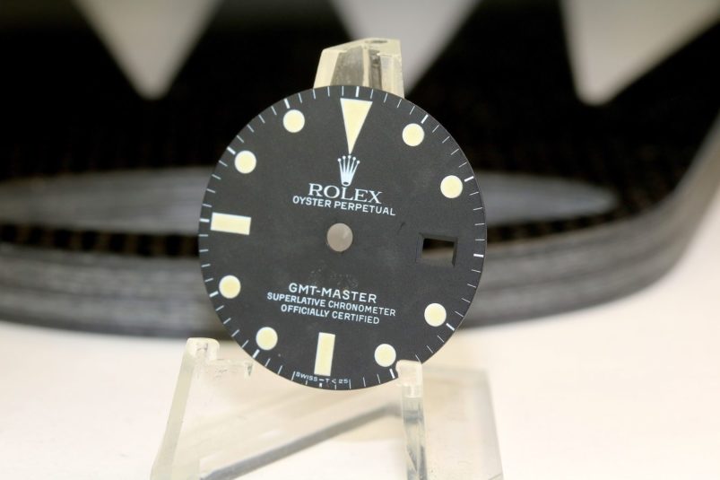 16750 matte dial pl case