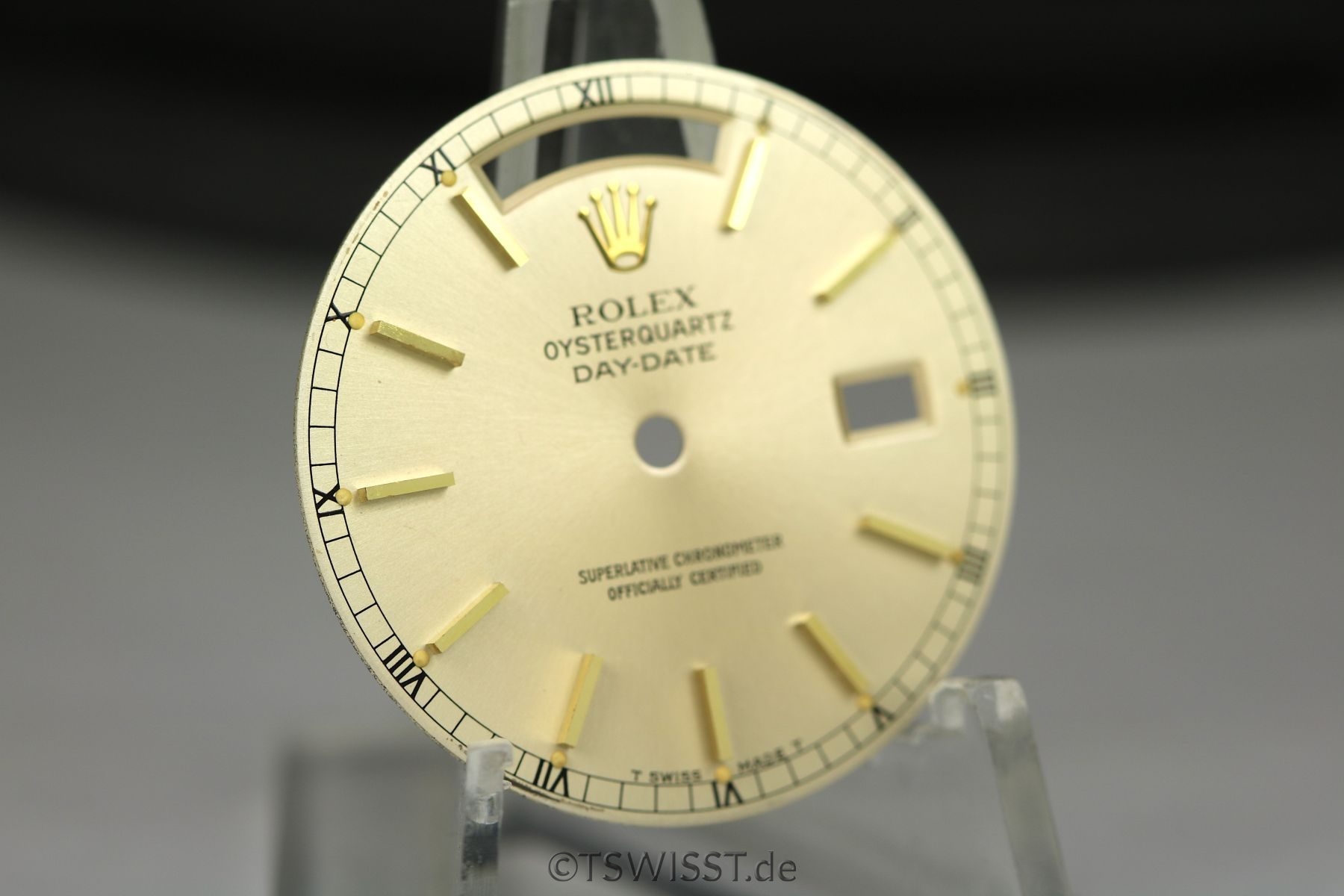Rolex Oysterquartz dial