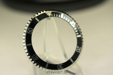 Rolex Sea-Dweller 16660 bezel