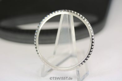 Rolex Submariner / Tudor bezel