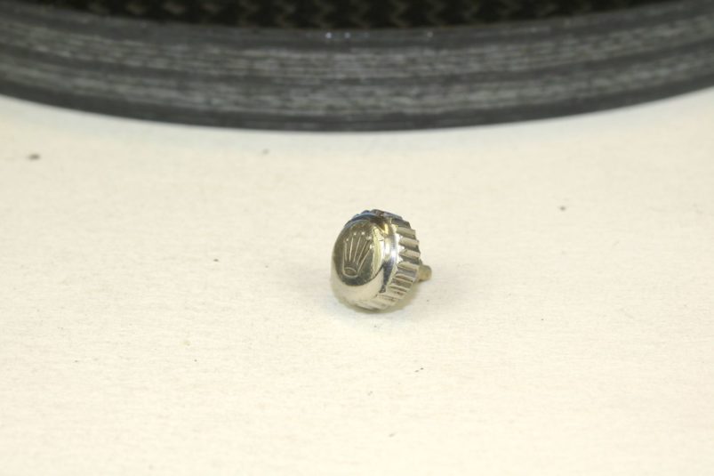 Rolex Submariner crown