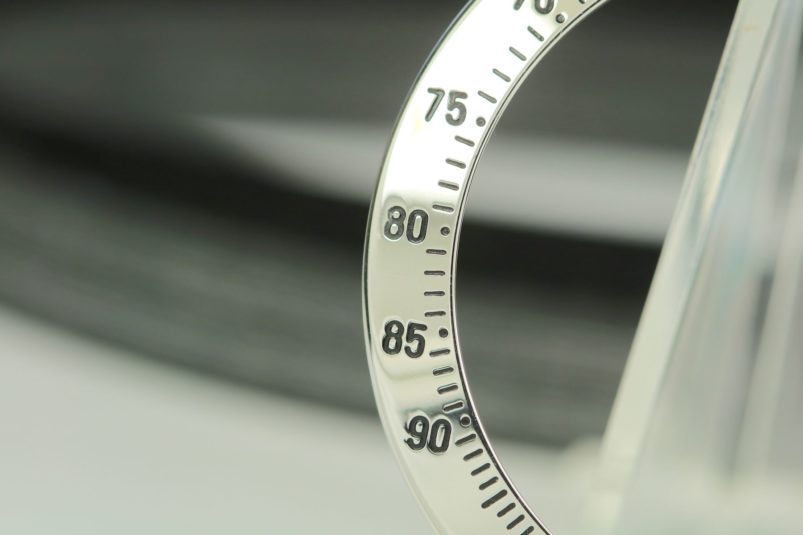 Rolex 16520 Daytona 200 km/h bezel