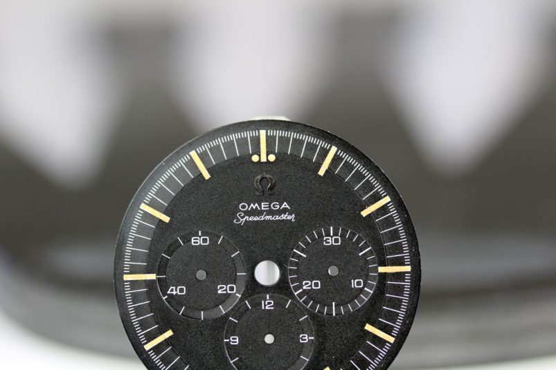 Omega Speedmaster 2998 dial