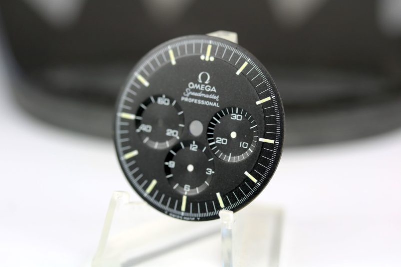 Omega Speedmaster dial