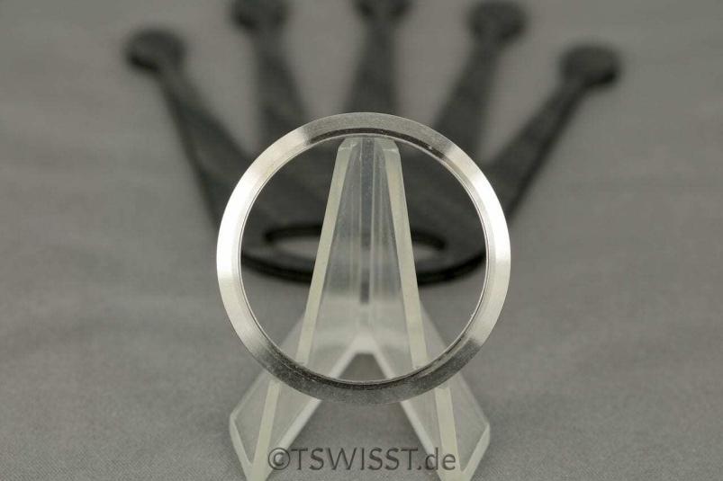 Rolex 1675 glasholder ring