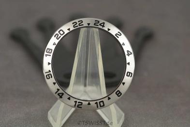Rolex 16570 bezel