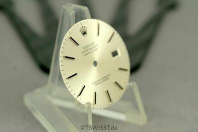 Rolex oysterquartz dial