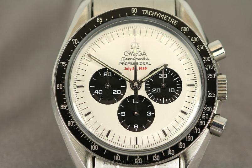 Omega Speedy 2 dials