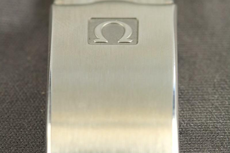 Omega Speedy 2 dials