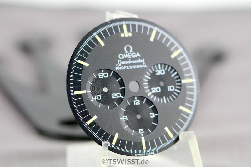 Omega Speedy 2 dials