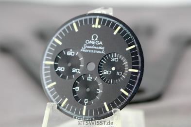 Omega Speedy 2 dials