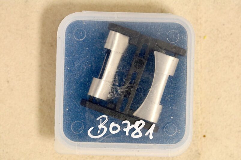 B0781